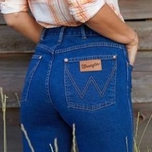 VTG Wrangler Cowboy cut hi-rise jeans size 15X34